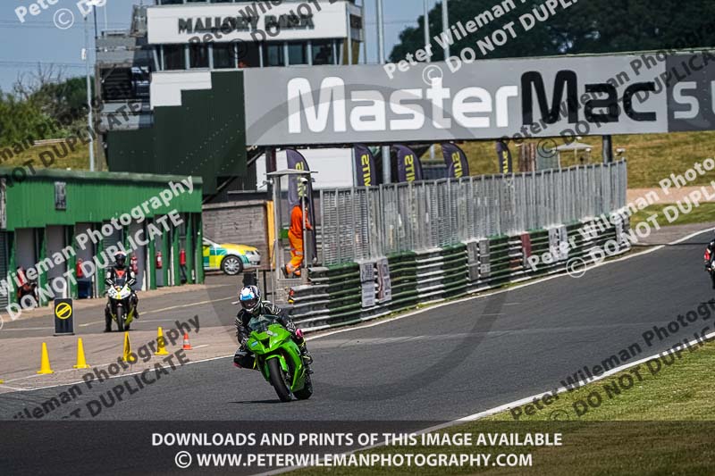 enduro digital images;event digital images;eventdigitalimages;mallory park;mallory park photographs;mallory park trackday;mallory park trackday photographs;no limits trackdays;peter wileman photography;racing digital images;trackday digital images;trackday photos